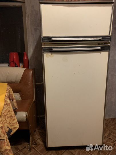 Холодильник бу