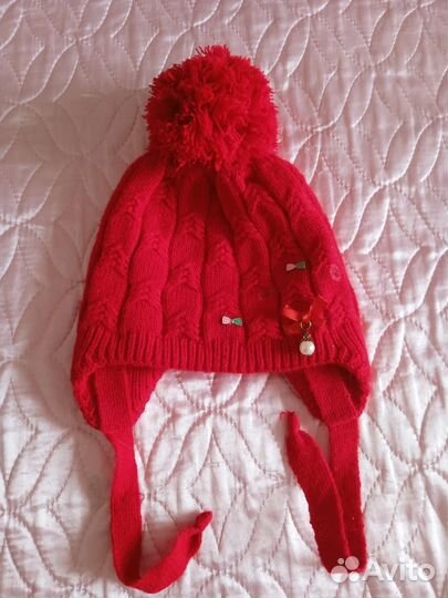 Шапки на девочку 1-1.5 года