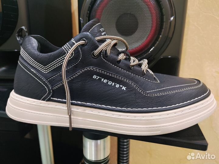 Кроссовки мужские
