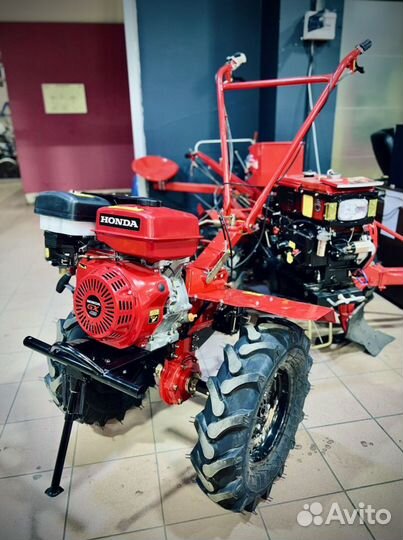 Мотоблок бензиновый Honda GX420(18лс)(3/1) + плуг