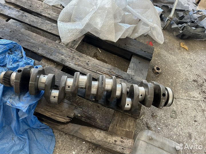 Коленвал man 0826