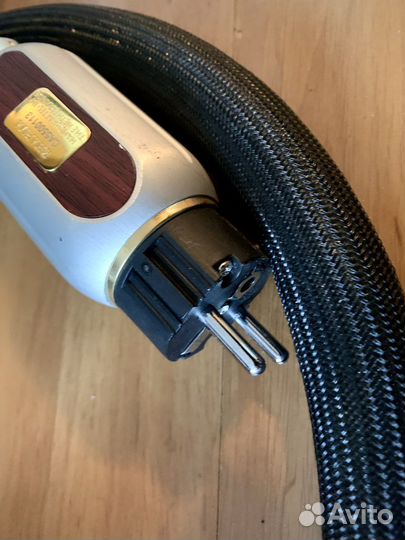 Karma топ сетевой кабель реплика