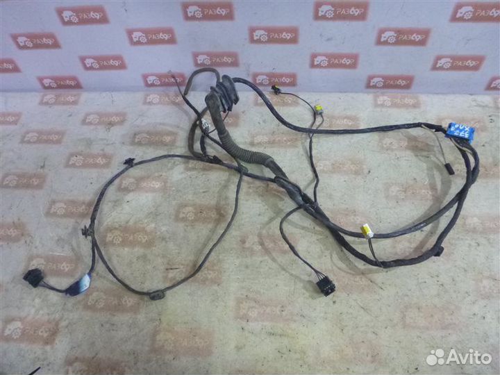 Проводка крышки багажника Renault Laguna X74
