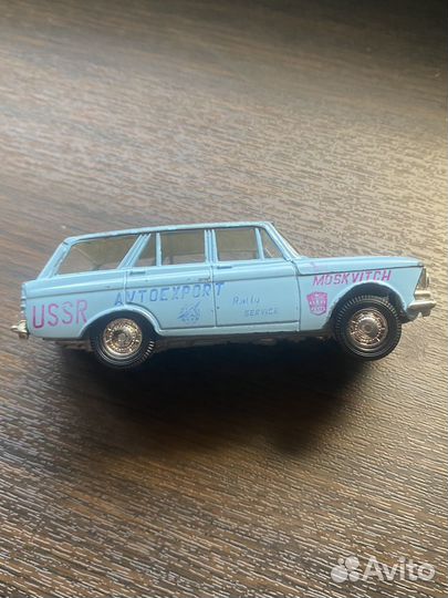 Москвич 427 модель 1/43 СССР
