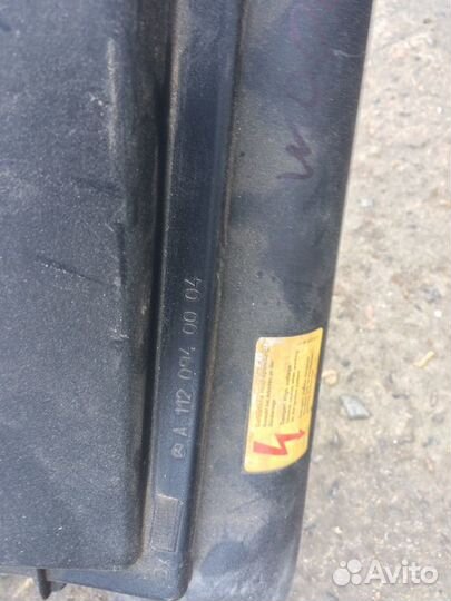 Корпус воздушного фильтра Mercedes m112