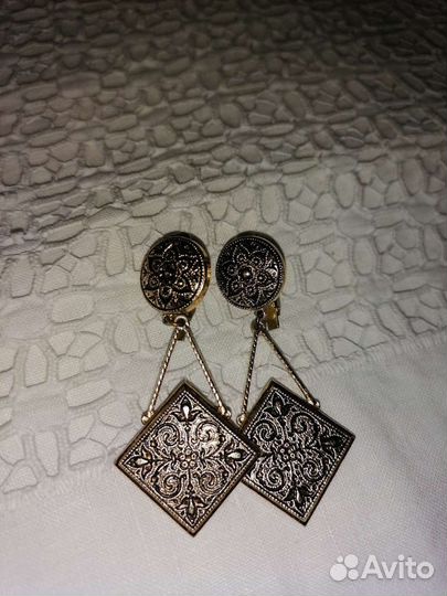 Винтажные клипсы