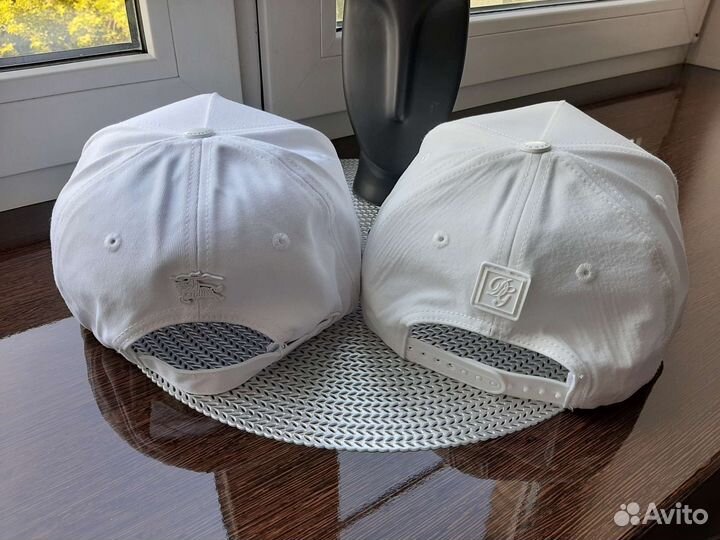 Кепка burberry / бейсболка Берберри