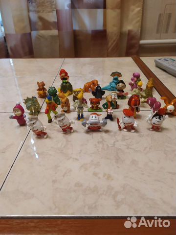 Игрушки из киндеров разных лет