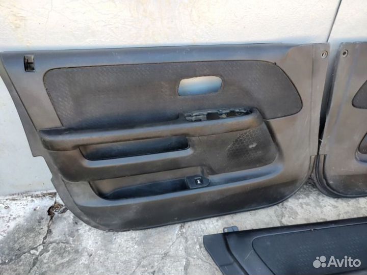 Дверные карты Honda Cr-V 2 RD7