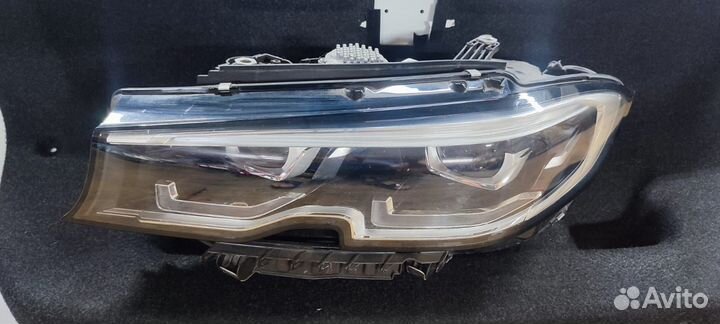 Фара передняя правая/левая BMW G20 LED бмв 9481704