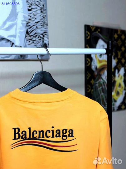 Футболка balenciaga