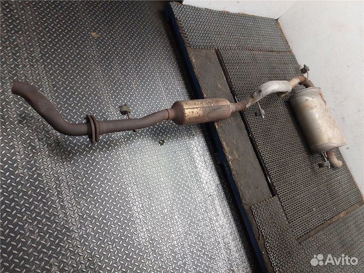 Глушитель Hummer H3, 2003