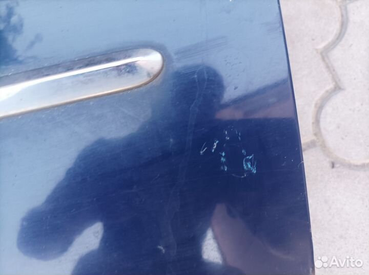 Дверь передняя правая Volkswagen Passat B6