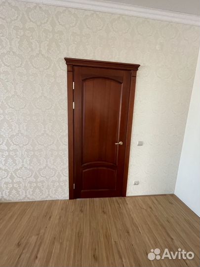 Продам межкомнатные двери бу