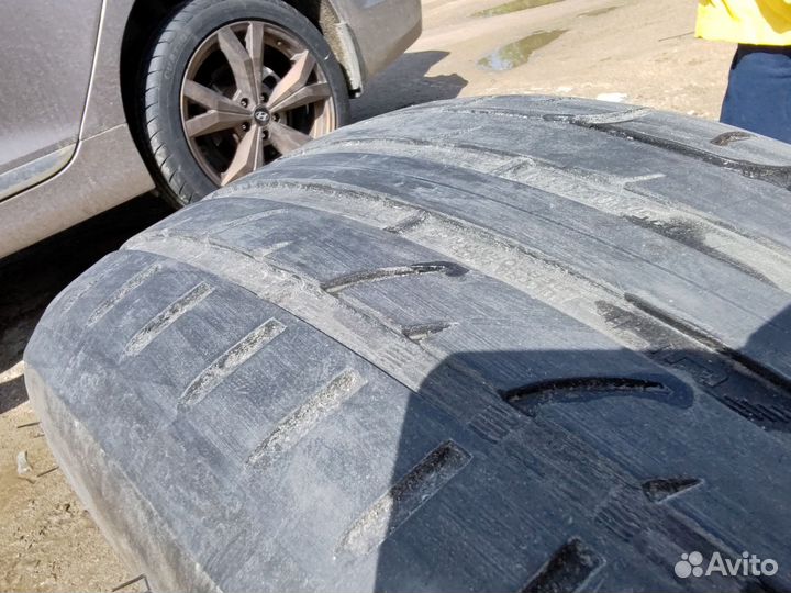 Tigar High Performance 235/40 R19