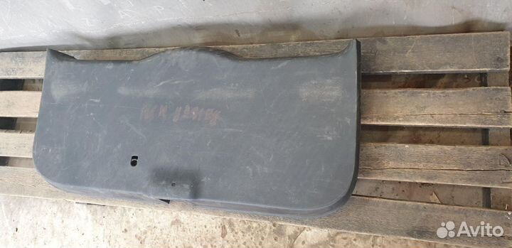 Обшивка крышки багажника Skoda Yeti Б/У Оригинал