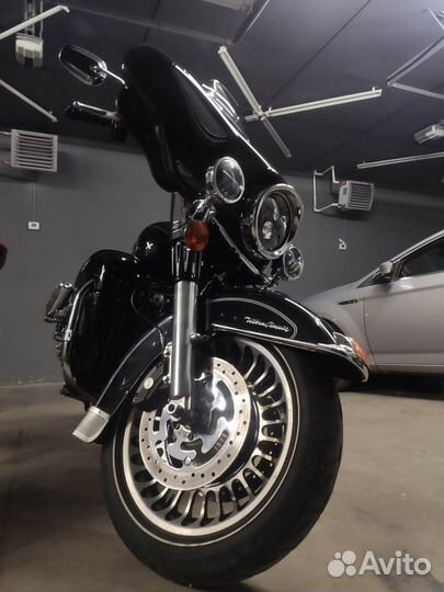 Мотоцкл Harley-Devidson