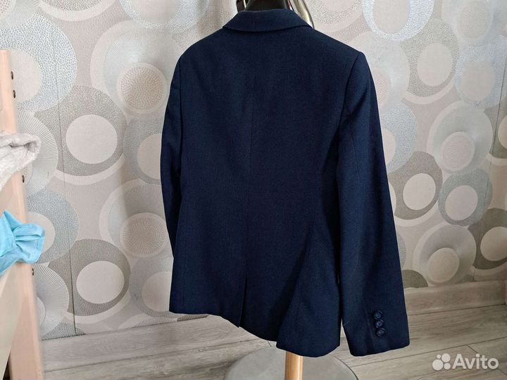 Костюм школьный