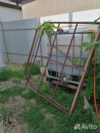 Козырёк над входной дверью размеры 2,45 на 1,56