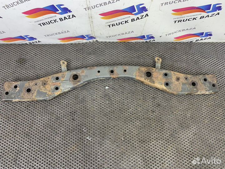 Кронштейн усилителя переднего бампера