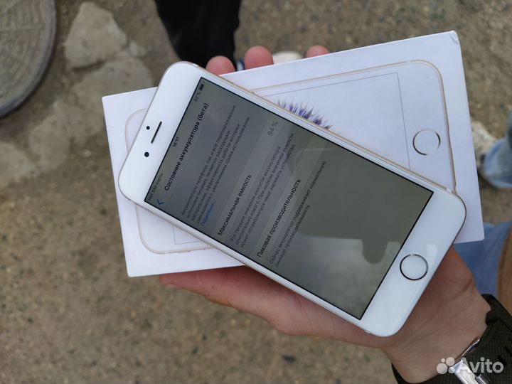 iPhone 6S, 32 ГБ