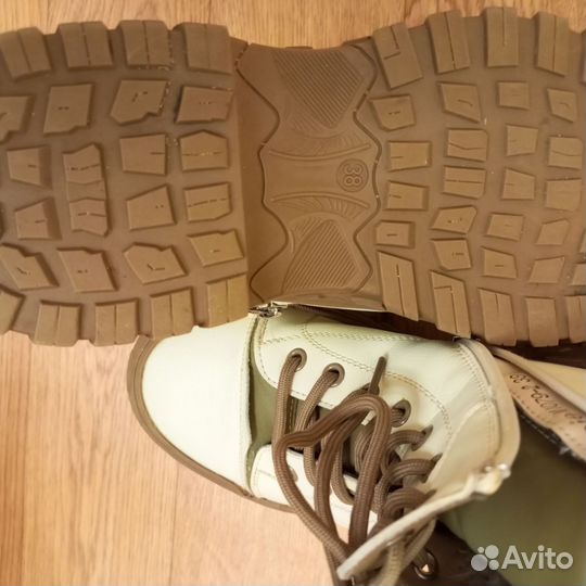 Обувь женская 38 размер