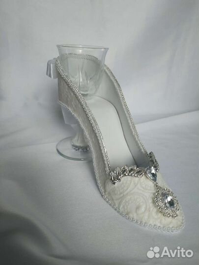 Туфелька бокал для свидетеля. Свадебные аксессуары