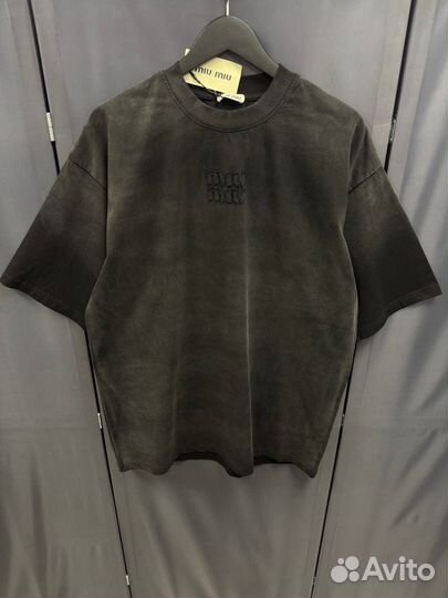 Футболка miu miu стильная (новая коллекция)