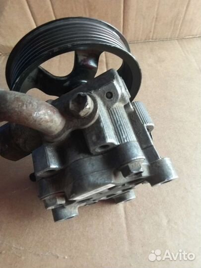 Насос гура Toyota ectima 2001 г.в. 2.4 л