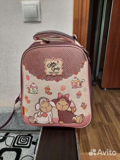 Школьный рюкзак