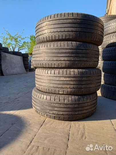 Continental CS 21 215/65 R16