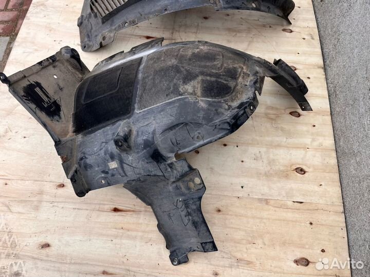 Подкрылок передний левый BMW X5 F15 2015 7290853
