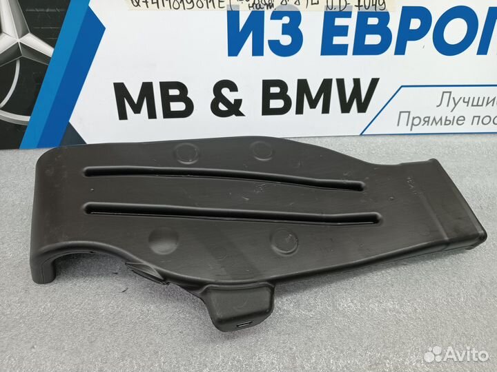 Воздуховод задний нижний левый Audi Q7 4M