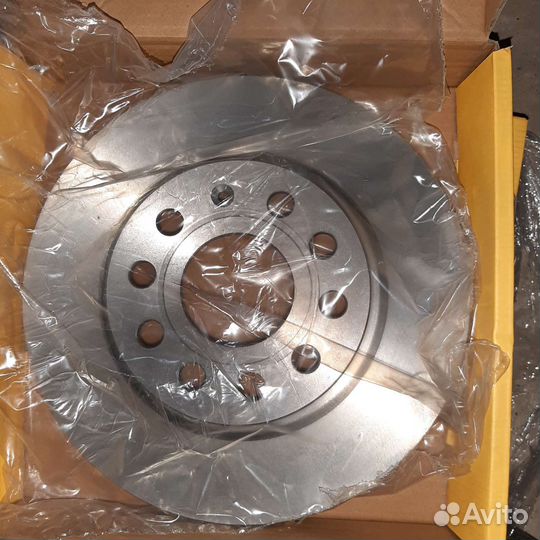 Диски тормозные передние