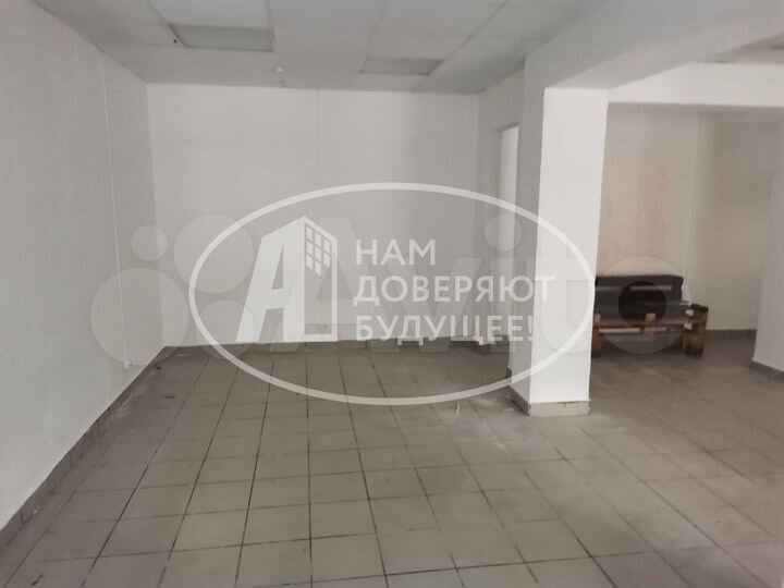 Сдам торговое помещение, 65 м²