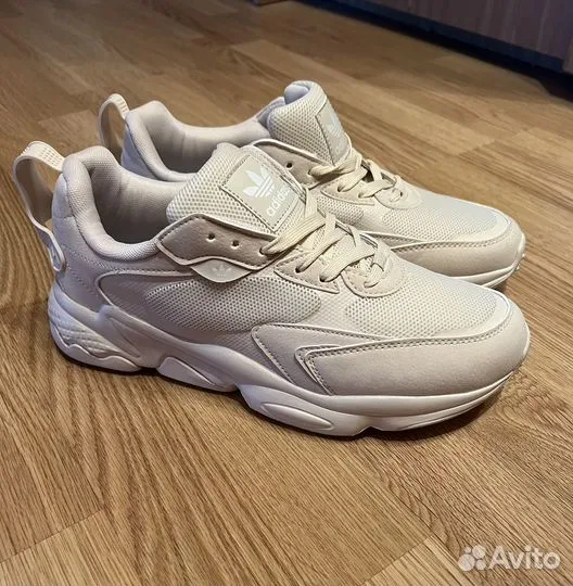 Кроссовки летние Adidas Ozweego