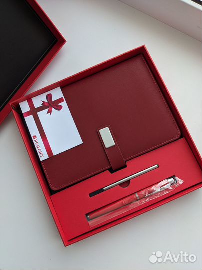 Подарочный набор ежедневник А5 и ручка