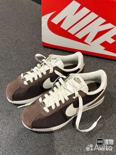 Кроссовки Nike Cortez