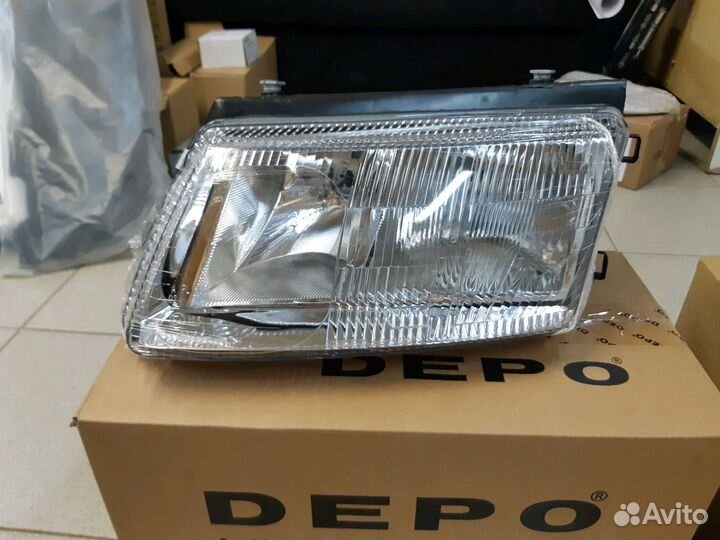 Фара левая Passat B5 96-00