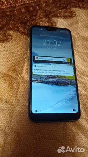 Телефон Huawei honor10