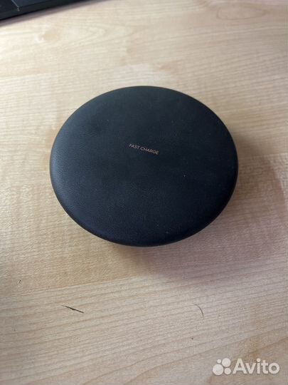 Беспроводное зарядное устройство Samsung