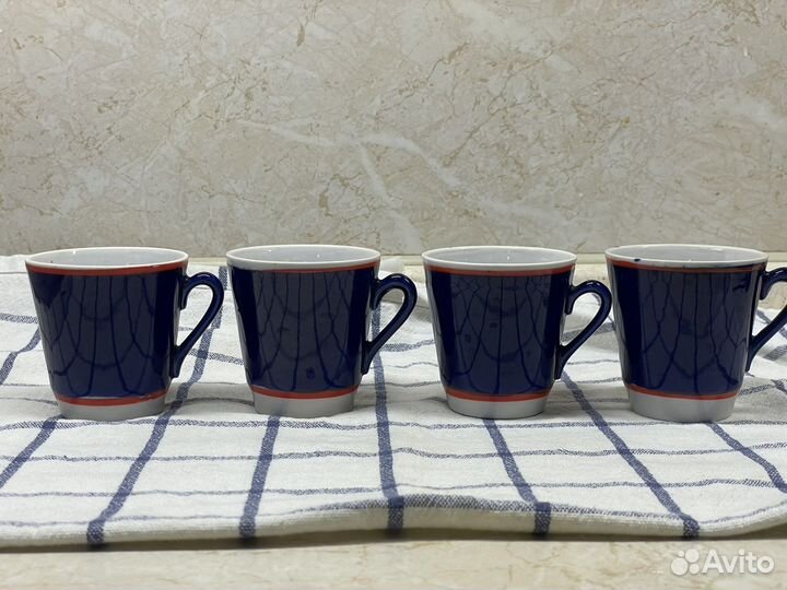Чашки фарфор кофейные городница СССР 4 шт