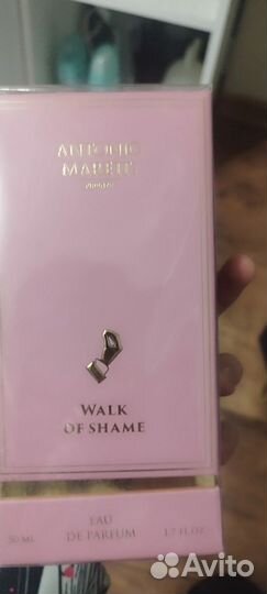 Moschino и Антонио маретти