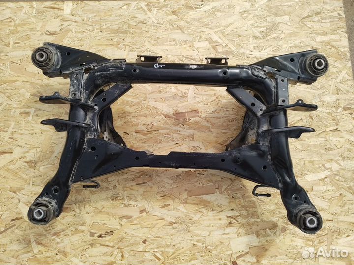 Подрамник задний Jaguar F-Pace (2015-2022)