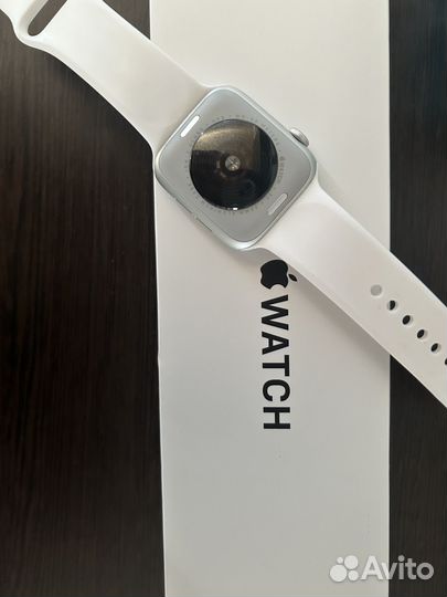 Apple watch se 2