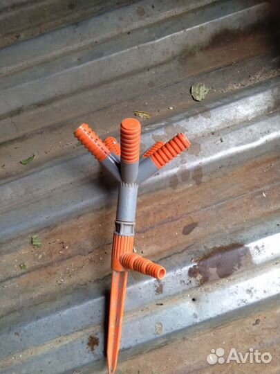 Разбрызгиватель для полива