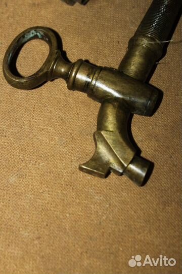 Краны бочковые старинные