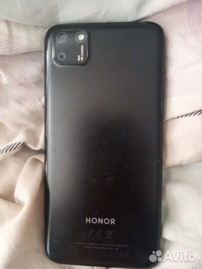 Телефон honor 8s