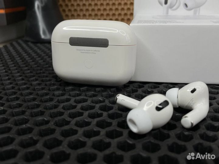 Наушники apple airpods pro с шумоподавлением