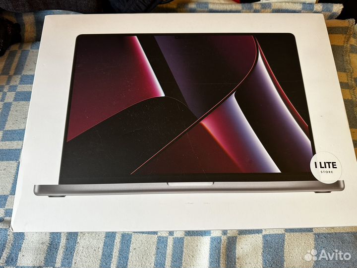 Macbook pro 16 m2 2023